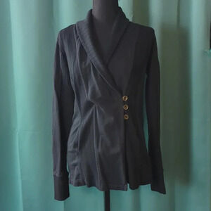 Lucky‎ Lotus. Medium. EUC